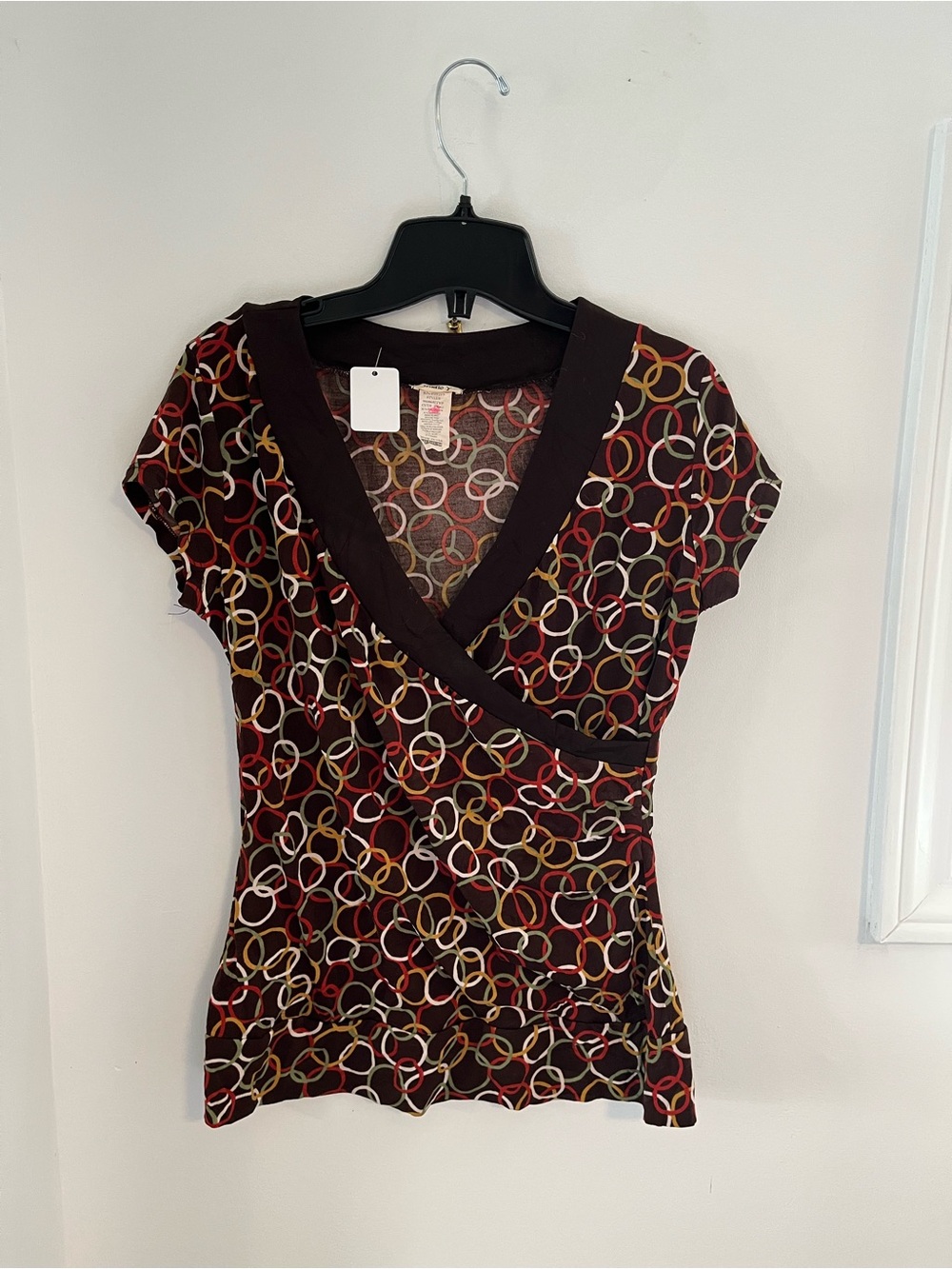 Women's Y2K V-Neck Short Sleeve Brown Patterned Top - Size Medium
